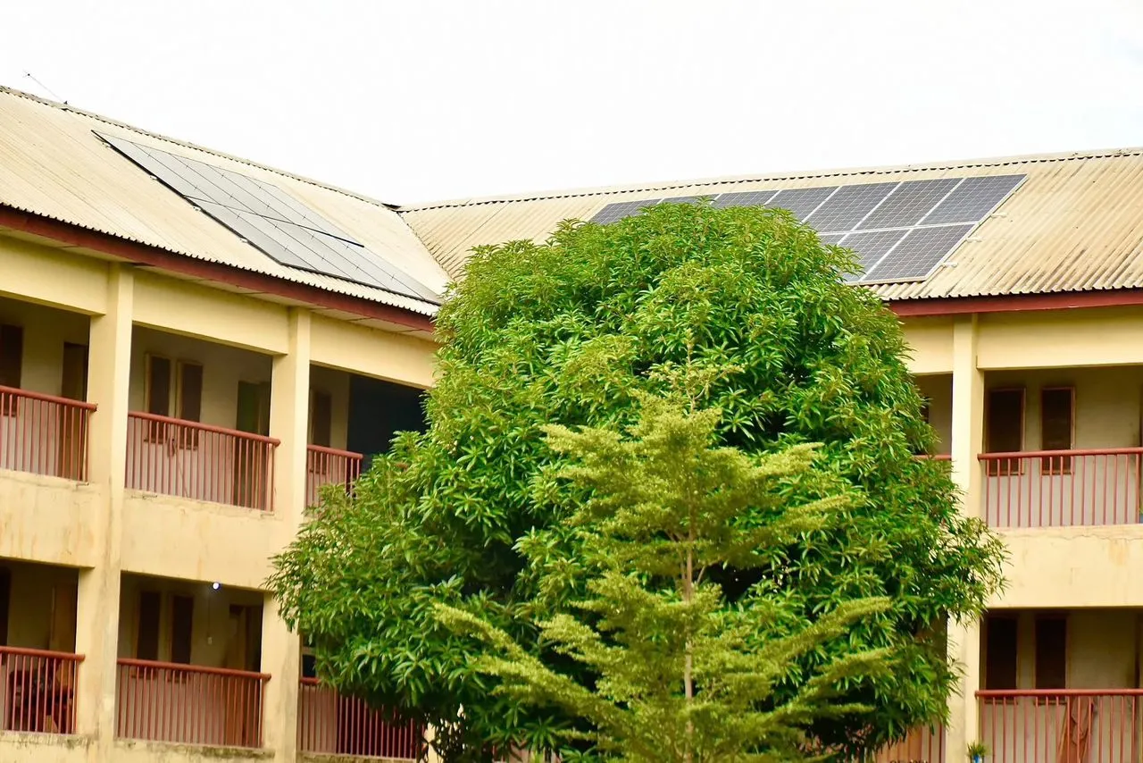 Solar Charging Station - 200 Points Charging System